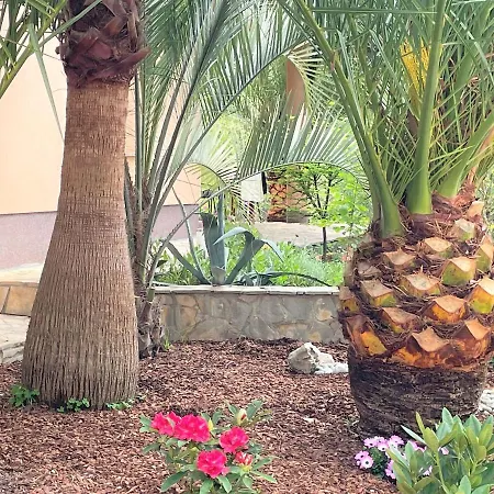 Apartamento Grand Pool Ika-opatija *