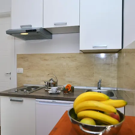 Grand Pool Ika-opatija Apartamento