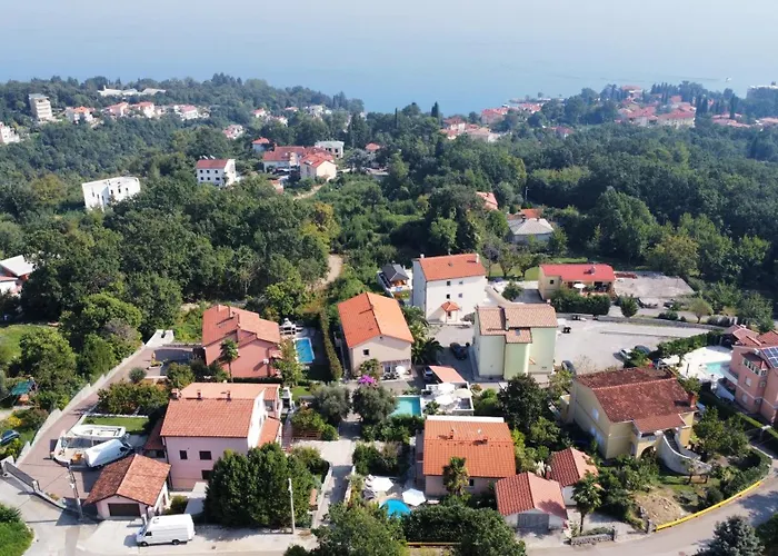 Grand Pool Ika-opatija